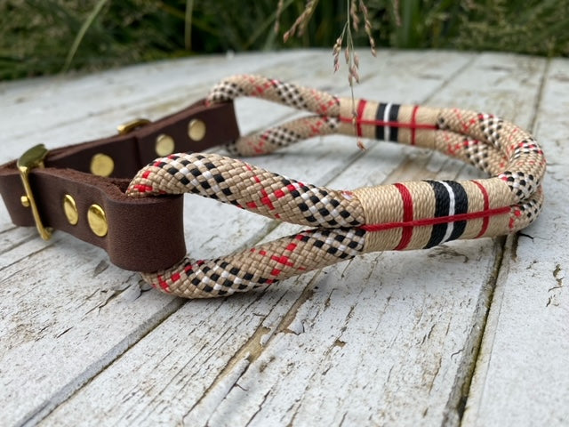 Halsband Carlotta